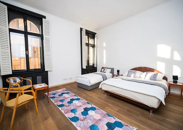 公寓 Old Town With Timeless View *