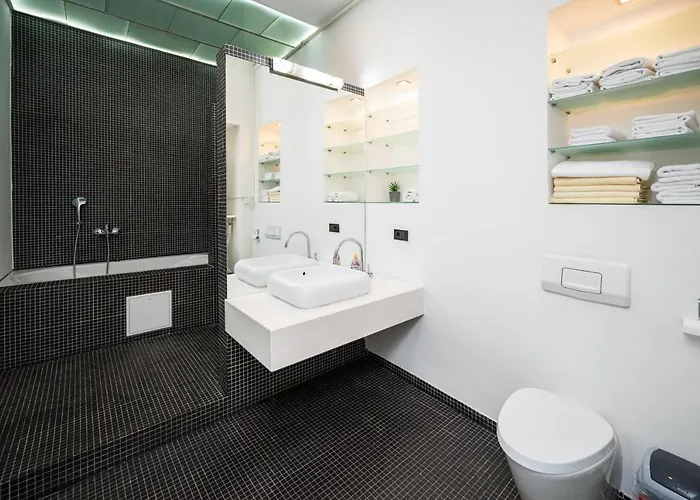 Old Town With Timeless View * 塞拉耶佛