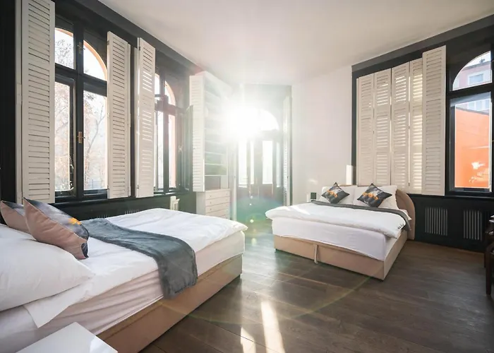 Old Town With Timeless View 塞拉耶佛